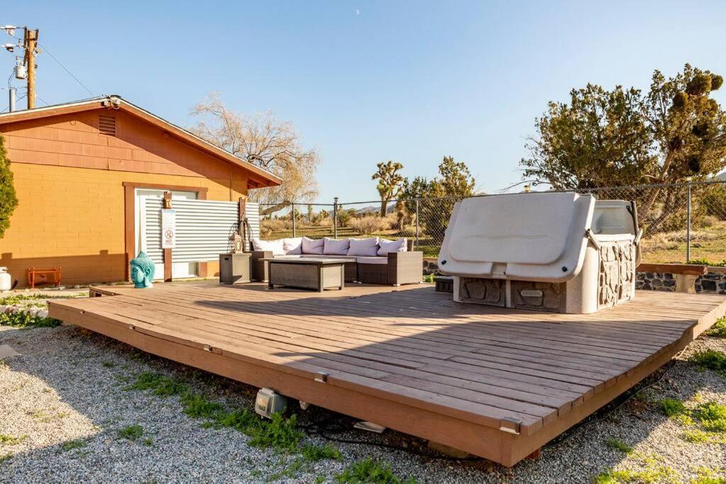 Jt'S Star Catcher Cabin - Hot Tub Yucca Valley Exteriér fotografie