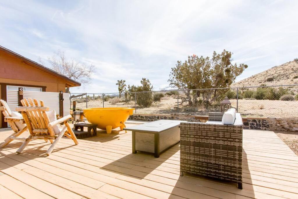 Jt'S Star Catcher Cabin - Hot Tub Yucca Valley Exteriér fotografie